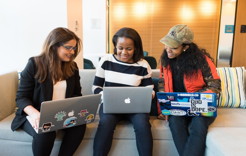 The Role of Mentorship and Support Networks in Advancing Women in Tech